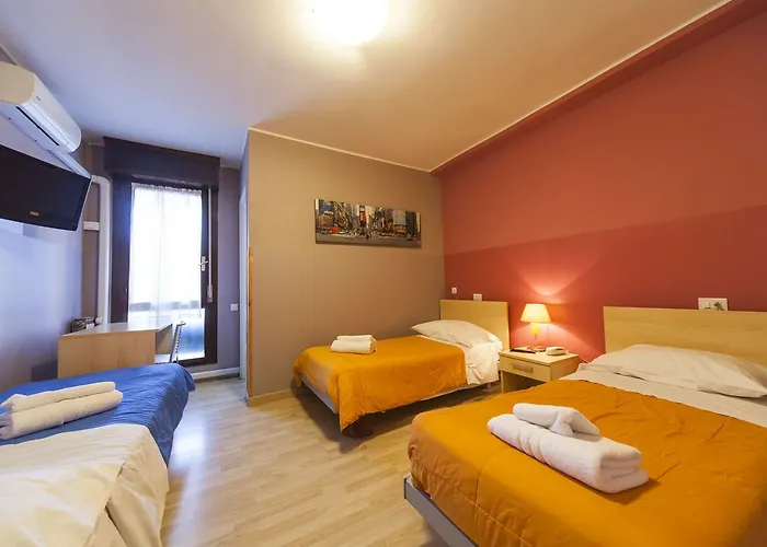 Hotel Albi 2*