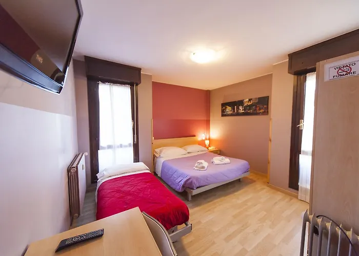 Albi Hotel