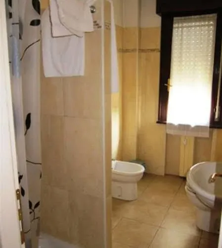 Albi Hotel 2*