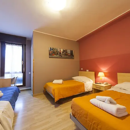 Szálloda Albi 2*