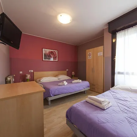 Szálloda Albi 2*